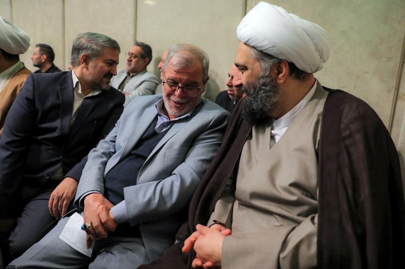 gallery item 50200.jpg