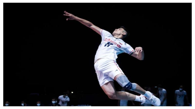 Deputy of the Office of the Leader of the Islamic Revolution conveyed the greetings and condolences of Imam Khamenei to the family of the late Saber Kazemi