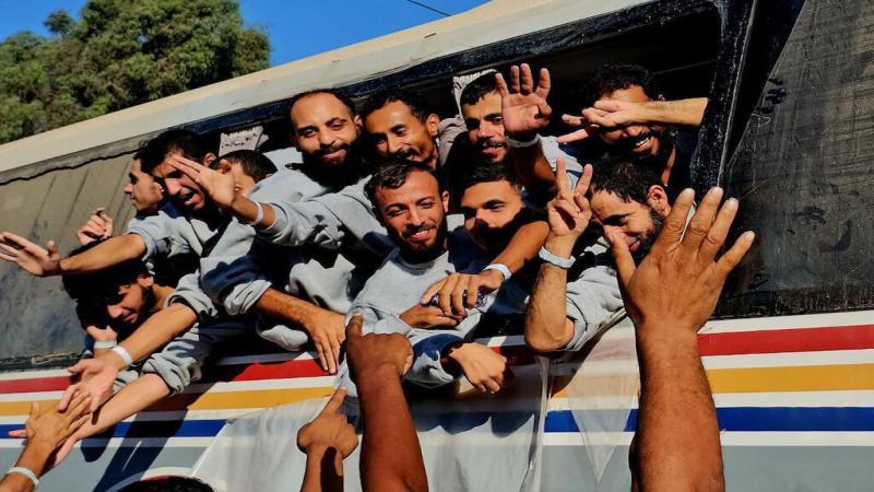 Prisoner exchange and the consolidation of the Resistance’s victory